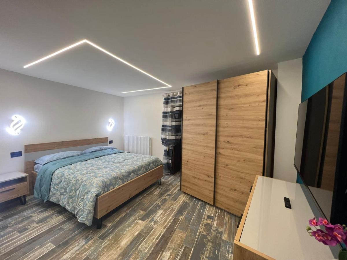 Castel Di Sangro Suite Apartment Exterior foto