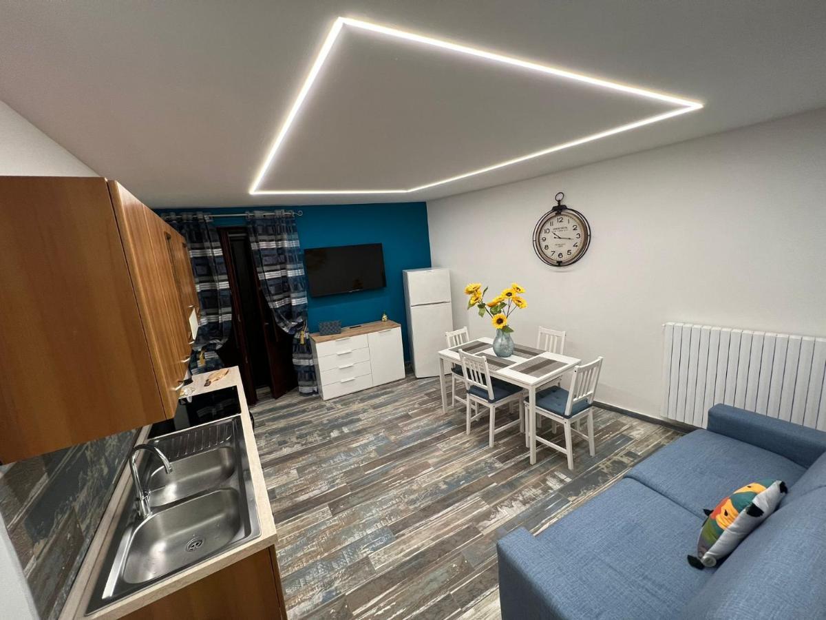 Castel Di Sangro Suite Apartment Exterior foto