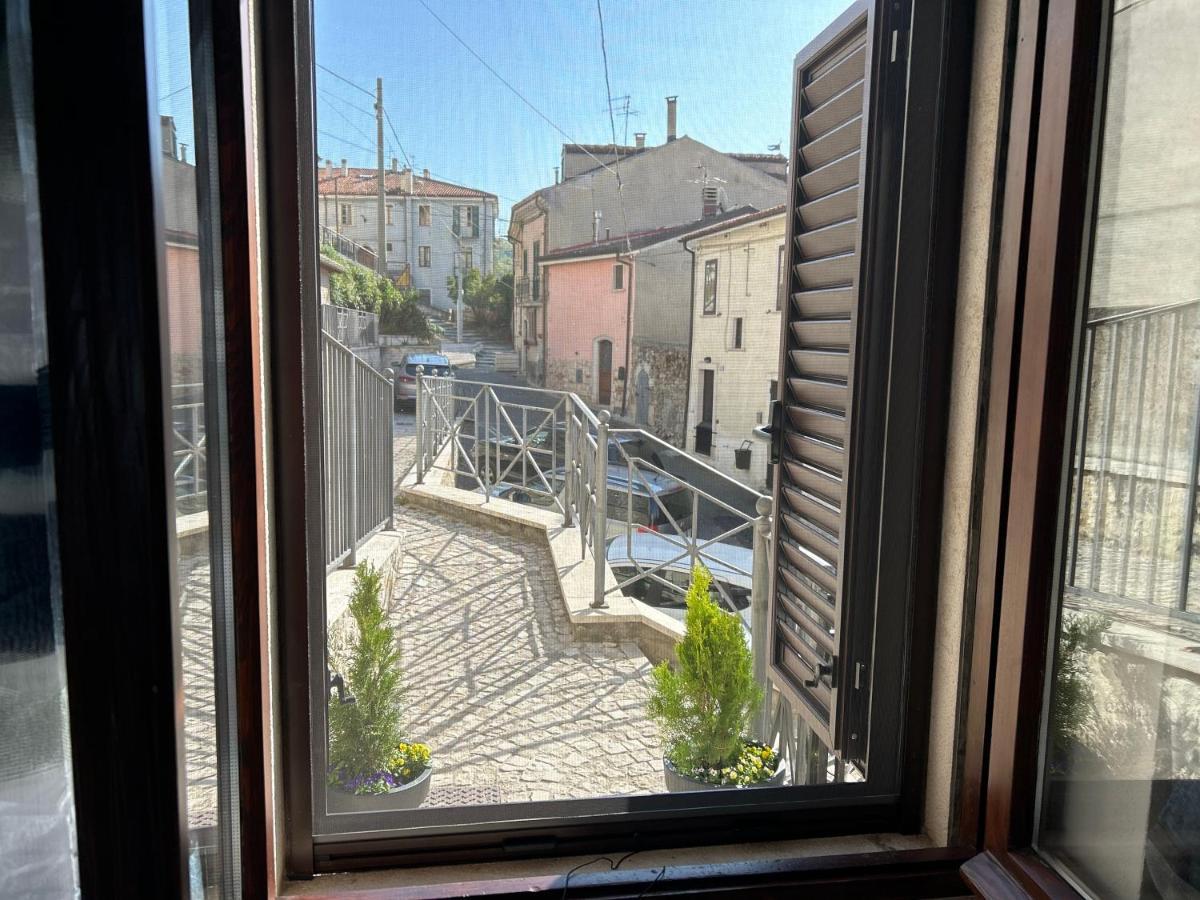 Castel Di Sangro Suite Apartment Exterior foto